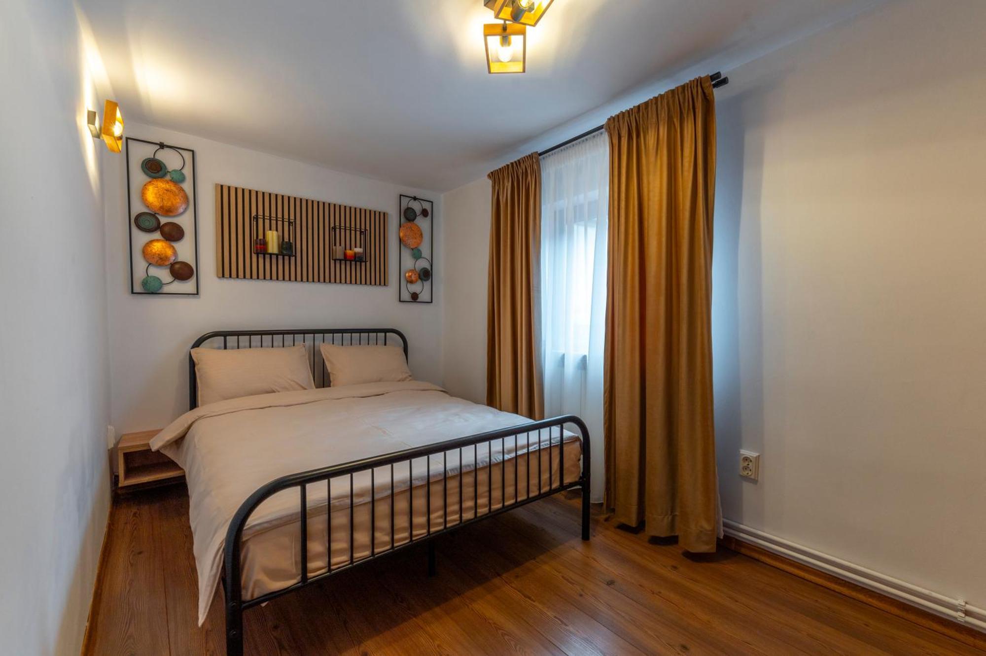 Kaya Charming 2-bedroom Braşov