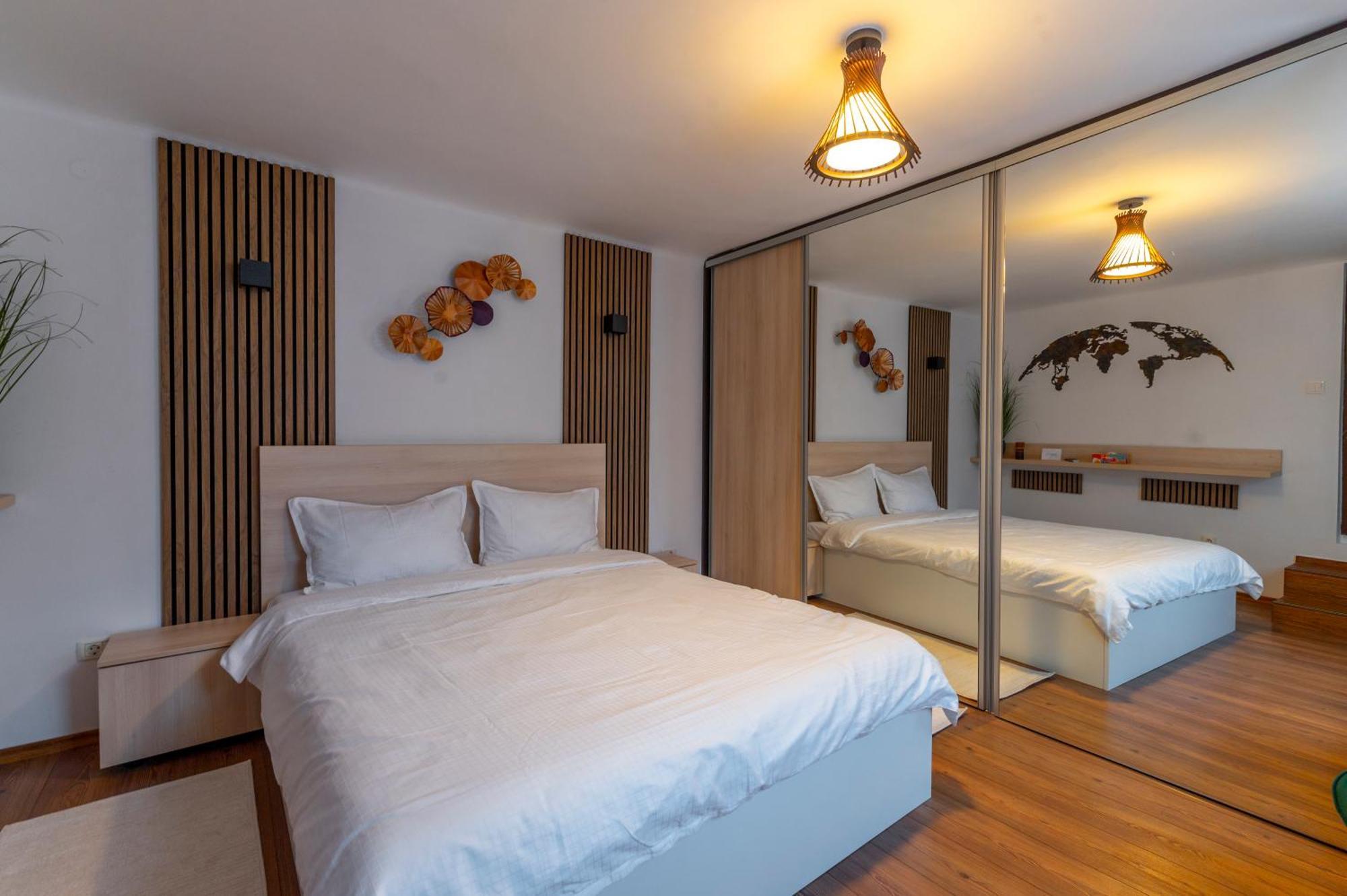 Kaya Charming 2-bedroom * Braşov